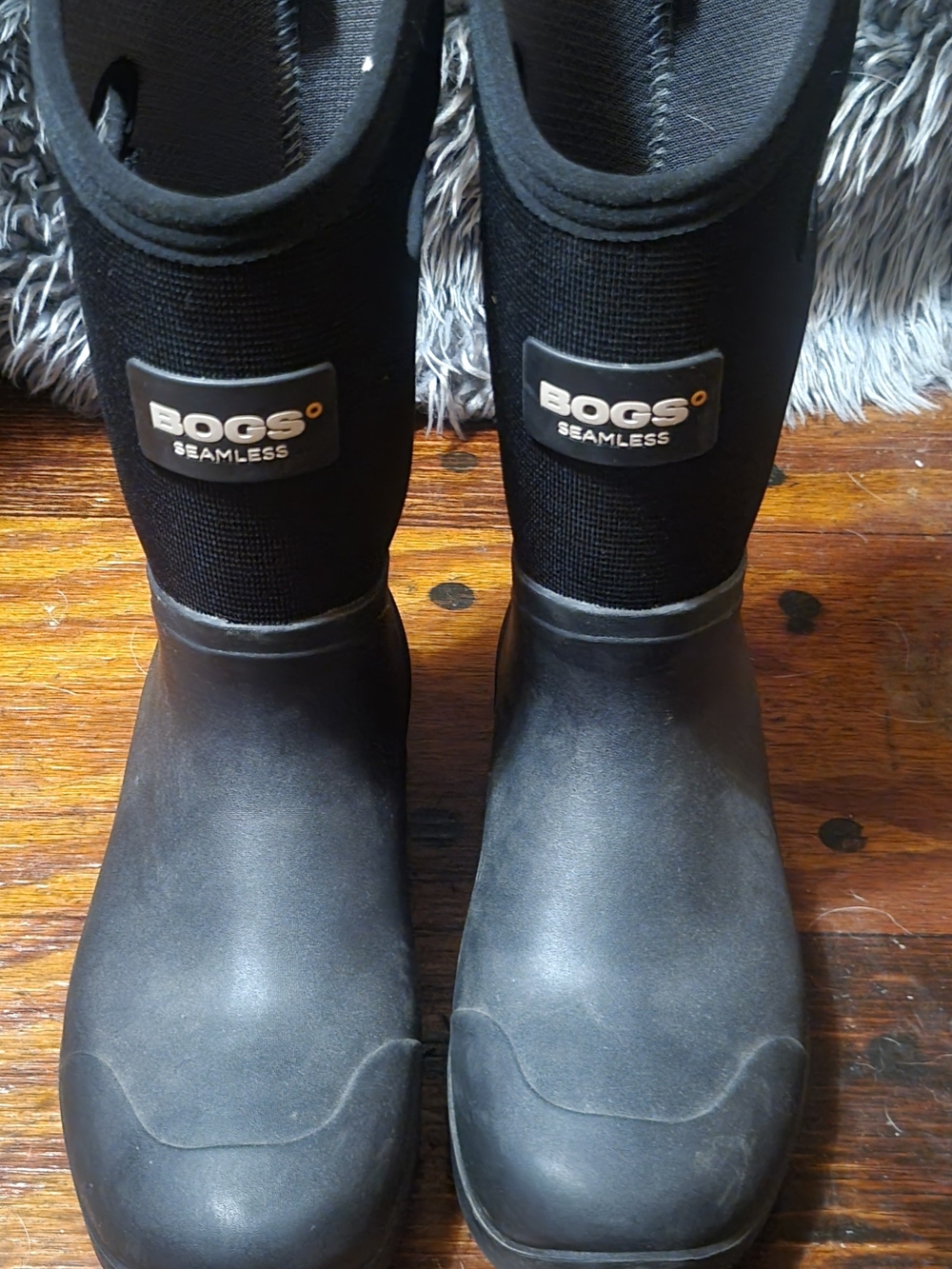 Bogs Mens Size 9 Bozeman Tall Black Seamless Waterproof -75 Rated Boots